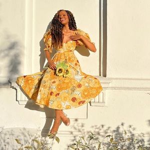 NWT Selkie Sunflowers Tea Rose Dress, M
